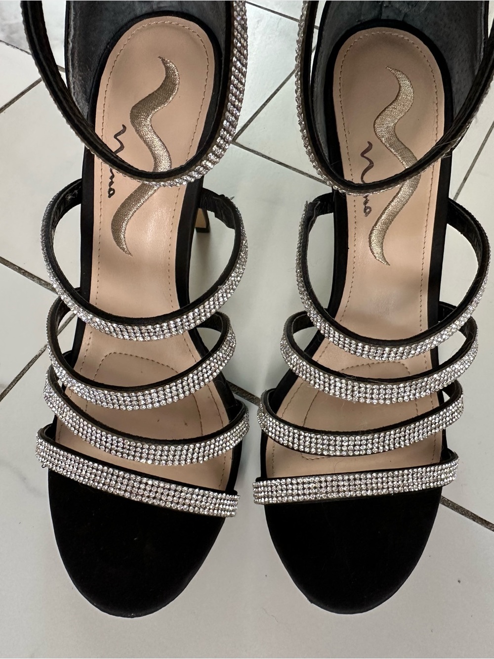 Nina Black Rhinestone Strappy Platform Stiletto Sandals Size 8.5M - Picture 2 of 6